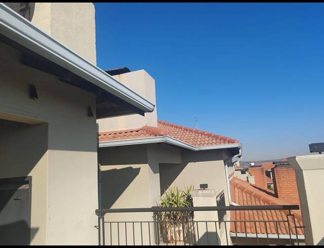 3 BEDROOM COMPLEX FOR SALE IN SOLHEIM